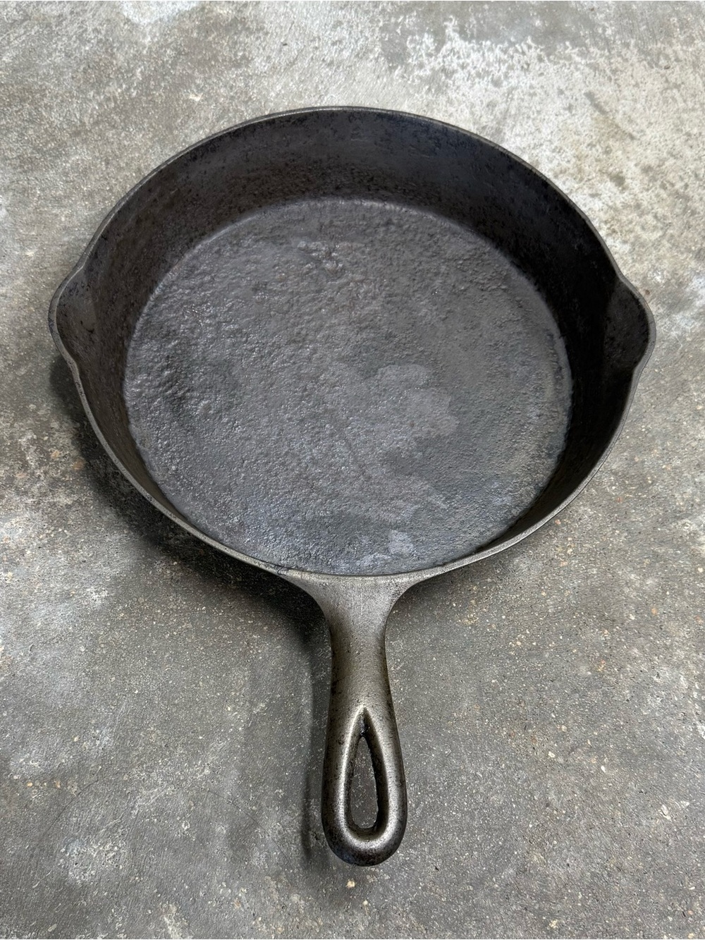 Antique Wagner Ware 9B Cast Iron Skillet 11” Pre Logo